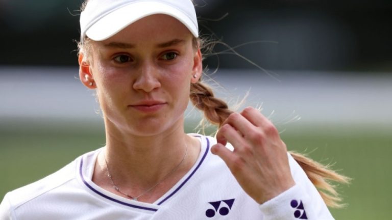 Рыбакина Қытайда өтіп жатқан WTA 500 турнирінің жартылай финалына жолдама алды