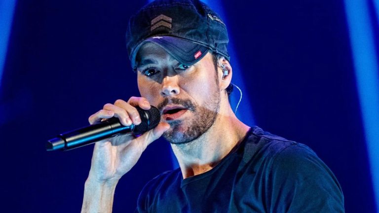 Enrique Iglesias выступит в Казахстане